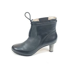 Tsubo Khepri Ankle Boots Booties Heel Almond Toe